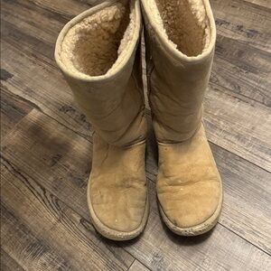 UGG Classic Boots